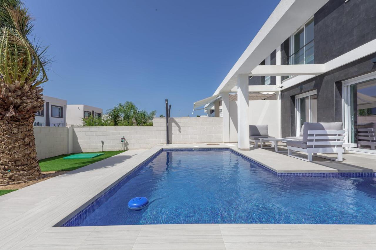 Casa Bos Dolpfin Wellness Luxury Entire Villa Pool & Jacuzzi Gran Alacant Near Beach Puerto Marino Dış mekan fotoğraf