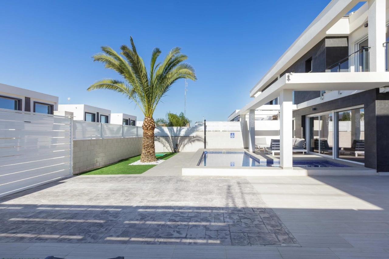 Casa Bos Dolpfin Wellness Luxury Entire Villa Pool & Jacuzzi Gran Alacant Near Beach Puerto Marino Dış mekan fotoğraf